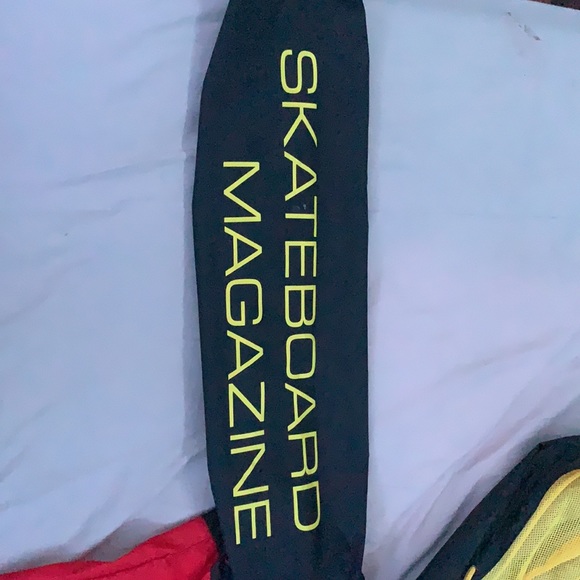 Thrasher mag logo anorak jacket black red yellow - Picture 2 of 3